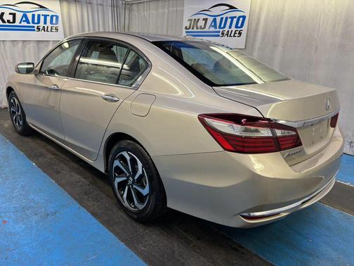 2017 Honda Accord EX w/Honda Sensing