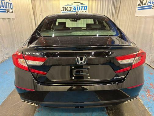 Crystal Black Pearl 2018 Honda Accord Sport