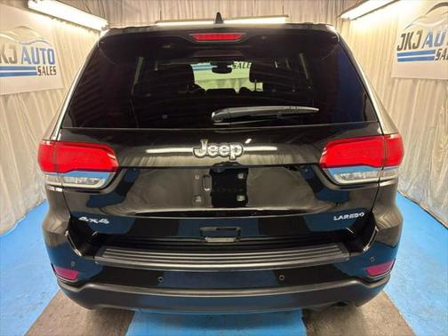 2019 Jeep Grand Cherokee Laredo