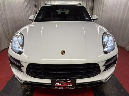 2015 Porsche Macan Turbo