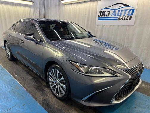 2019 Lexus ES 350 Base