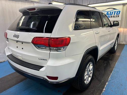 2018 Jeep Grand Cherokee Laredo E