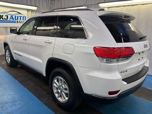 2018 Jeep Grand Cherokee Laredo E
