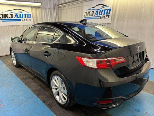 Crystal Black Pearl 2016 Acura ILX 2.4L