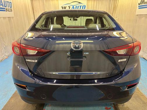 2016 Mazda Mazda3 i Sport
