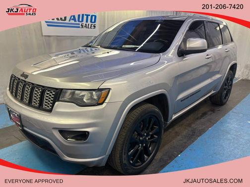 2018 Jeep Grand Cherokee Altitude
