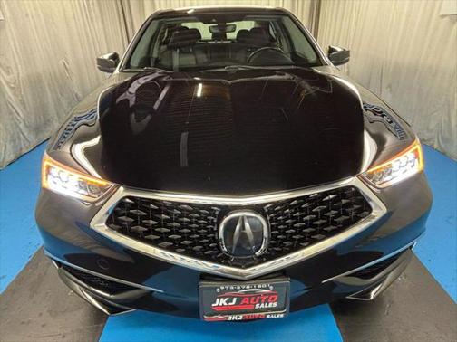 2018 Acura TLX Base