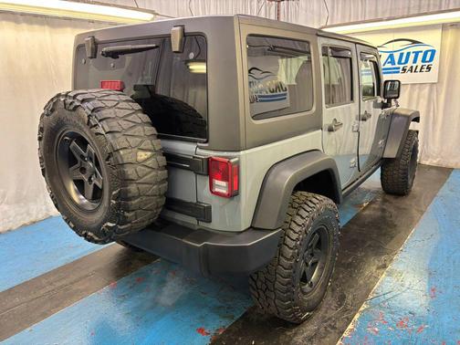 Anvil Clearcoat 2015 Jeep Wrangler Unlimited Sport