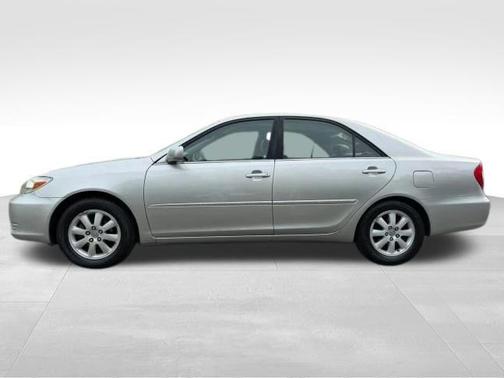 2002 Toyota Camry XLE