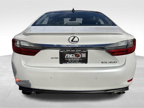 2016 Lexus ES 350 Base