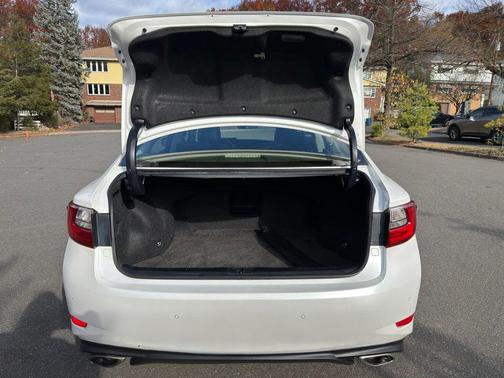 2016 Lexus ES 350 Base