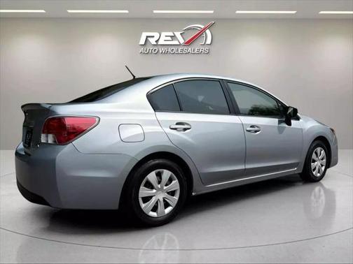 2015 Subaru Impreza 2.0i