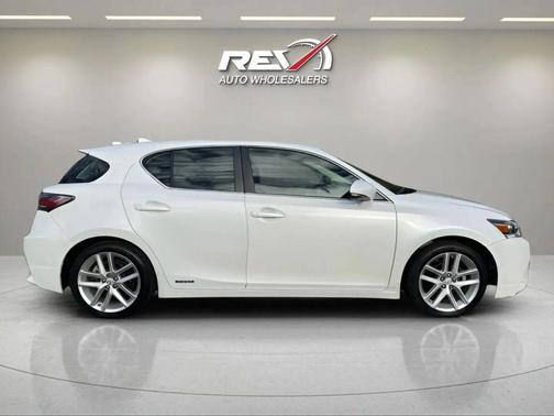 2014 Lexus CT 200h CT 200h Hatchback 4D