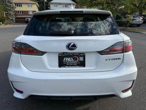 2014 Lexus CT 200h CT 200h Hatchback 4D