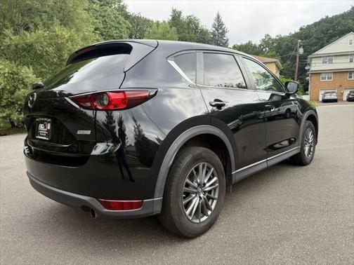 2017 Mazda CX-5 Sport