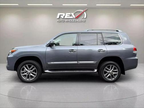 2014 Lexus LX 570 Base