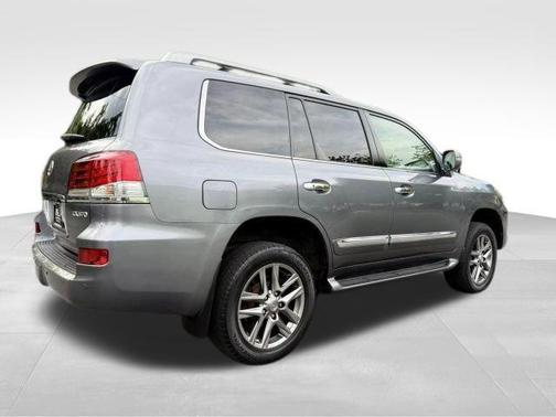 2014 Lexus LX 570 Base