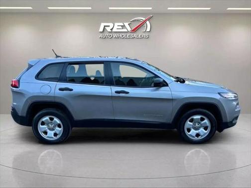 2014 Jeep Cherokee Sport