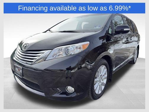 2013 Toyota Sienna XLE