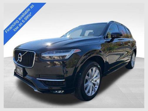 2018 Volvo XC90 T6 Momentum
