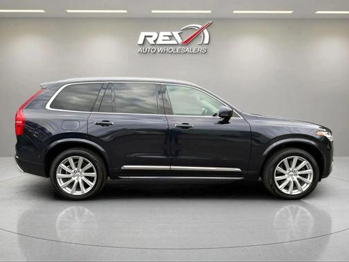 2016 Volvo XC90 Hybrid T8 Inscription