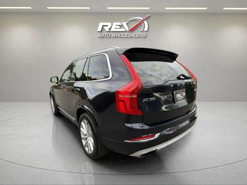 2016 Volvo XC90 Hybrid T8 Inscription