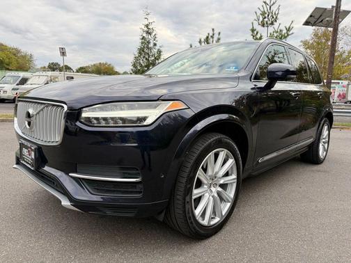 2016 Volvo XC90 Hybrid T8 Inscription