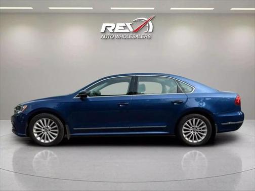 2016 Volkswagen Passat 1.8T SE