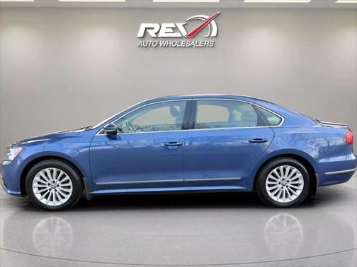 2016 Volkswagen Passat 1.8T SE