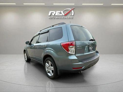 2010 Subaru Forester 2.5 X Premium