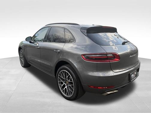 2015 Porsche Macan Macan Turbo