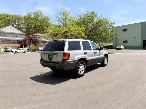2004 Jeep Grand Cherokee Laredo
