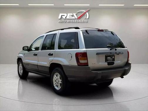 2004 Jeep Grand Cherokee Laredo