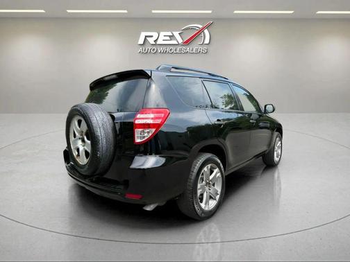 2009 Toyota RAV4 Sport