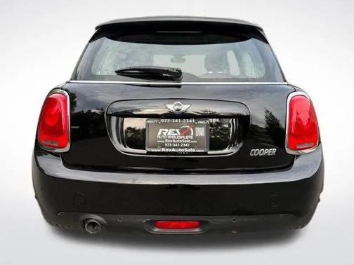 2018 MINI Hardtop Cooper