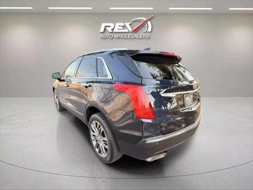 2017 Cadillac XT5 Premium Luxury
