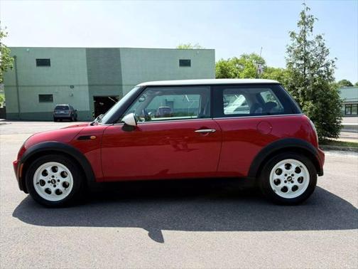 2005 MINI Cooper Base