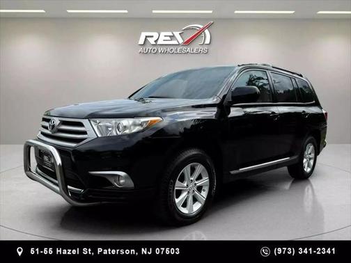 2011 Toyota Highlander SE