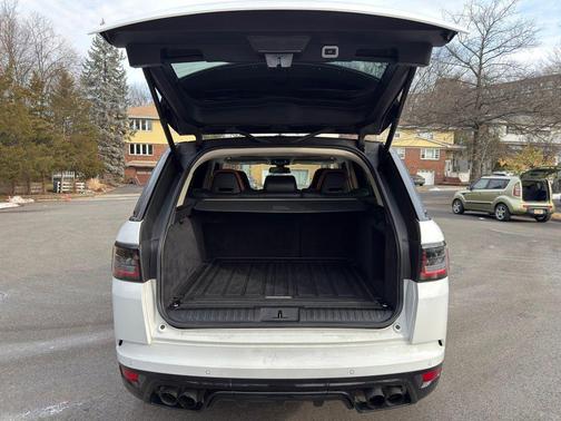 2015 Land Rover Range Rover Sport Supercharged SVR