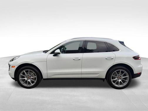 White 2015 Porsche Macan Macan S