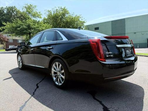 2014 Cadillac XTS Base