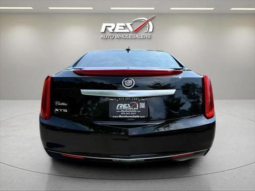 2014 Cadillac XTS Base