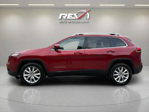 2016 Jeep Cherokee Sport