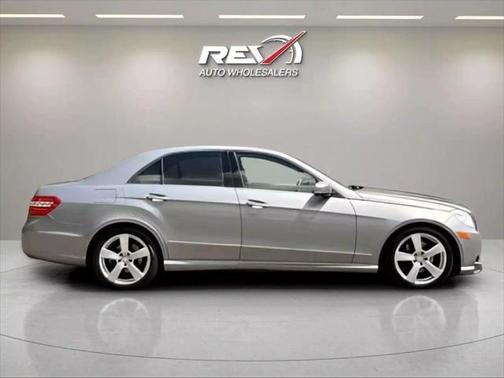 2010 Mercedes-Benz E-Class E 350 4MATIC Sedan 4D