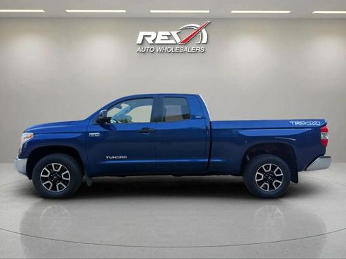 2014 Toyota Tundra SR5