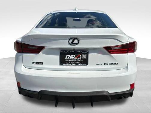 2016 Lexus IS 300 Base