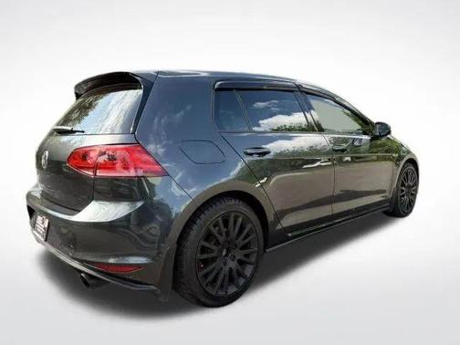 2017 Volkswagen Golf GTI 2.0T S 4-Door