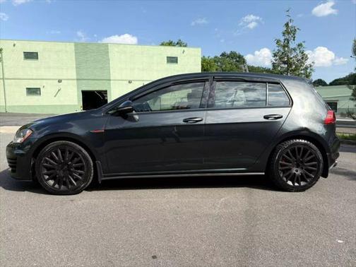 2017 Volkswagen Golf GTI 2.0T S 4-Door