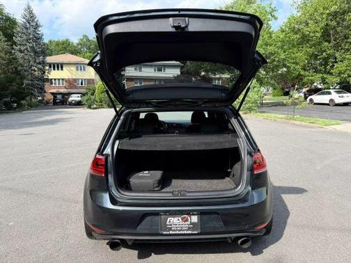 2017 Volkswagen Golf GTI 2.0T S 4-Door