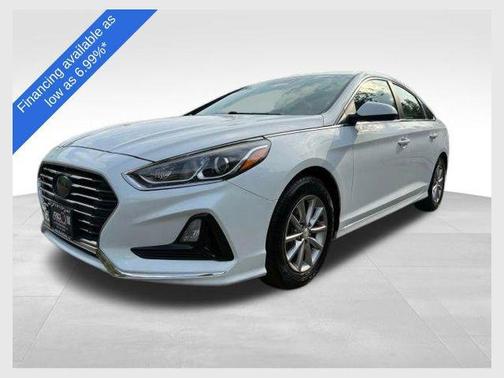 2018 Hyundai SONATA SE